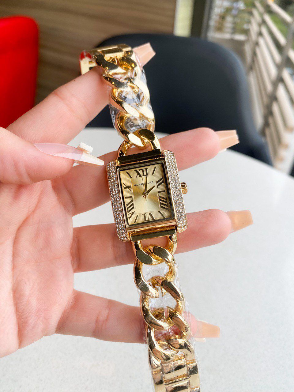 Michael Kors Emery Pave and Gold-Tone Bangle Watch (High Copy)